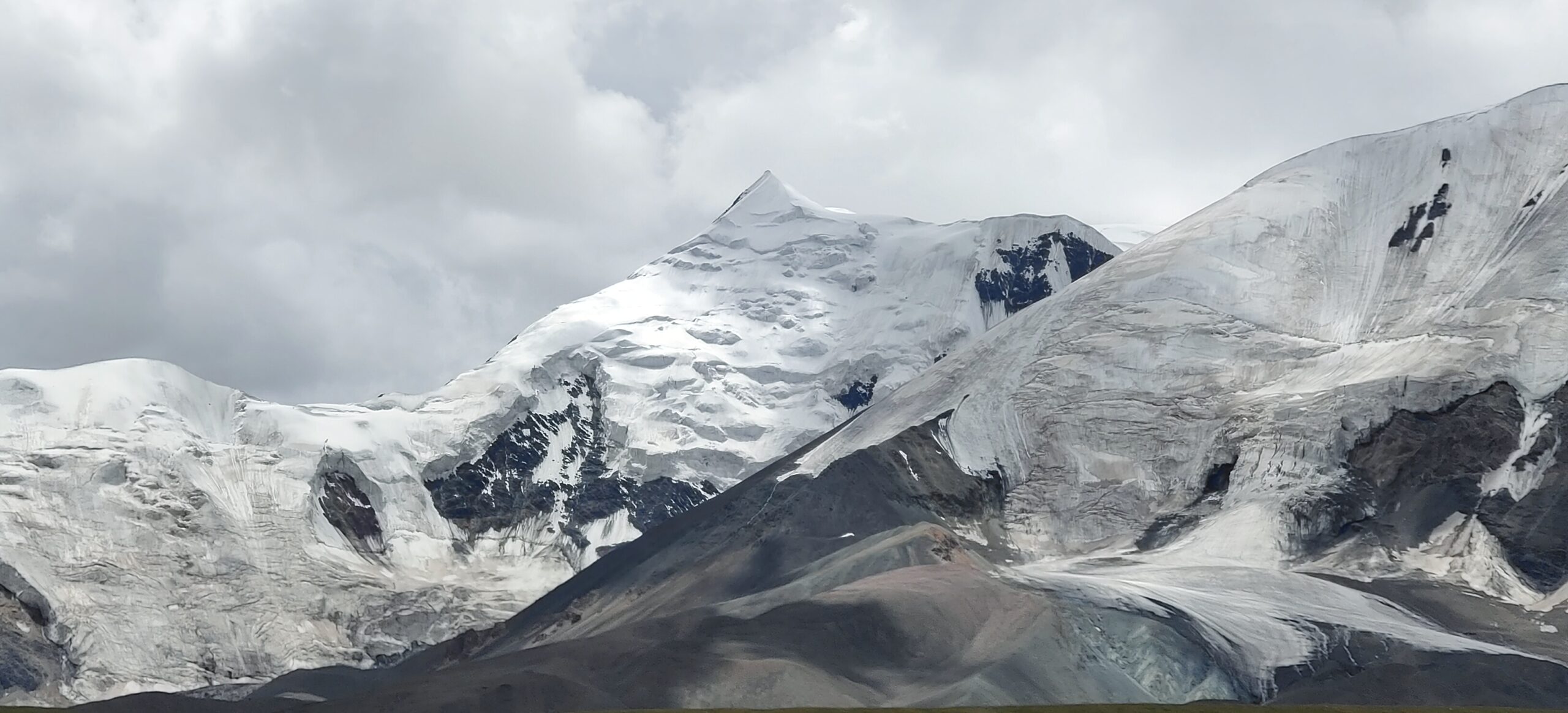 阿尼玛卿雪山